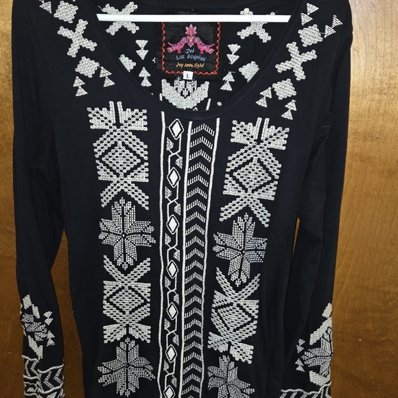 Johnny Was Tops - Johnny Was Black and White Embroidered Long Sleeve Top